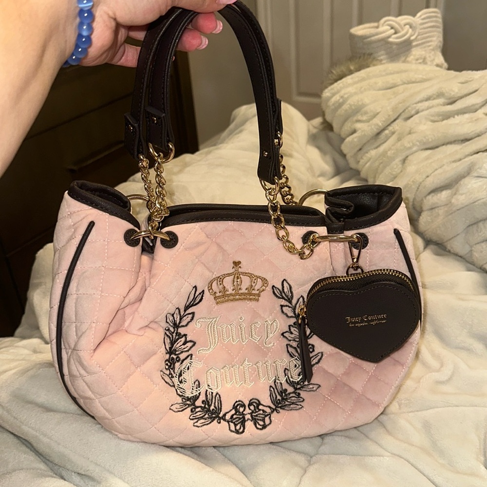 Juicy royal moment satchel